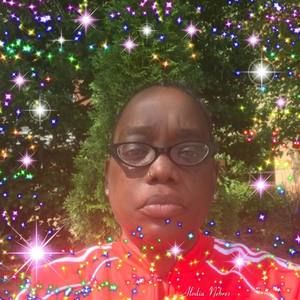 Meet your Posher, Pam